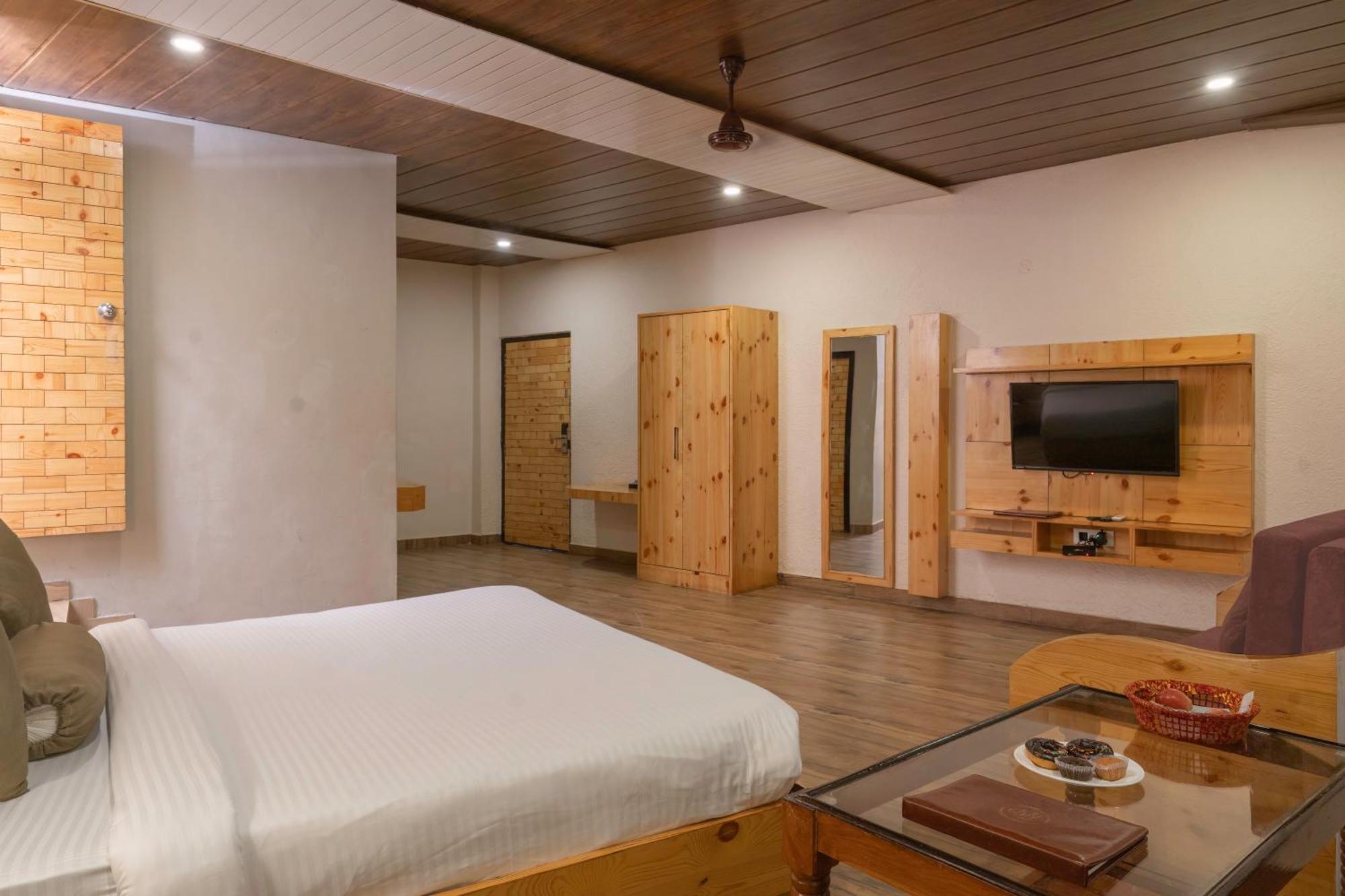 The Tattwaa Corbett Spa And Resort Rāmnagar Eksteriør billede