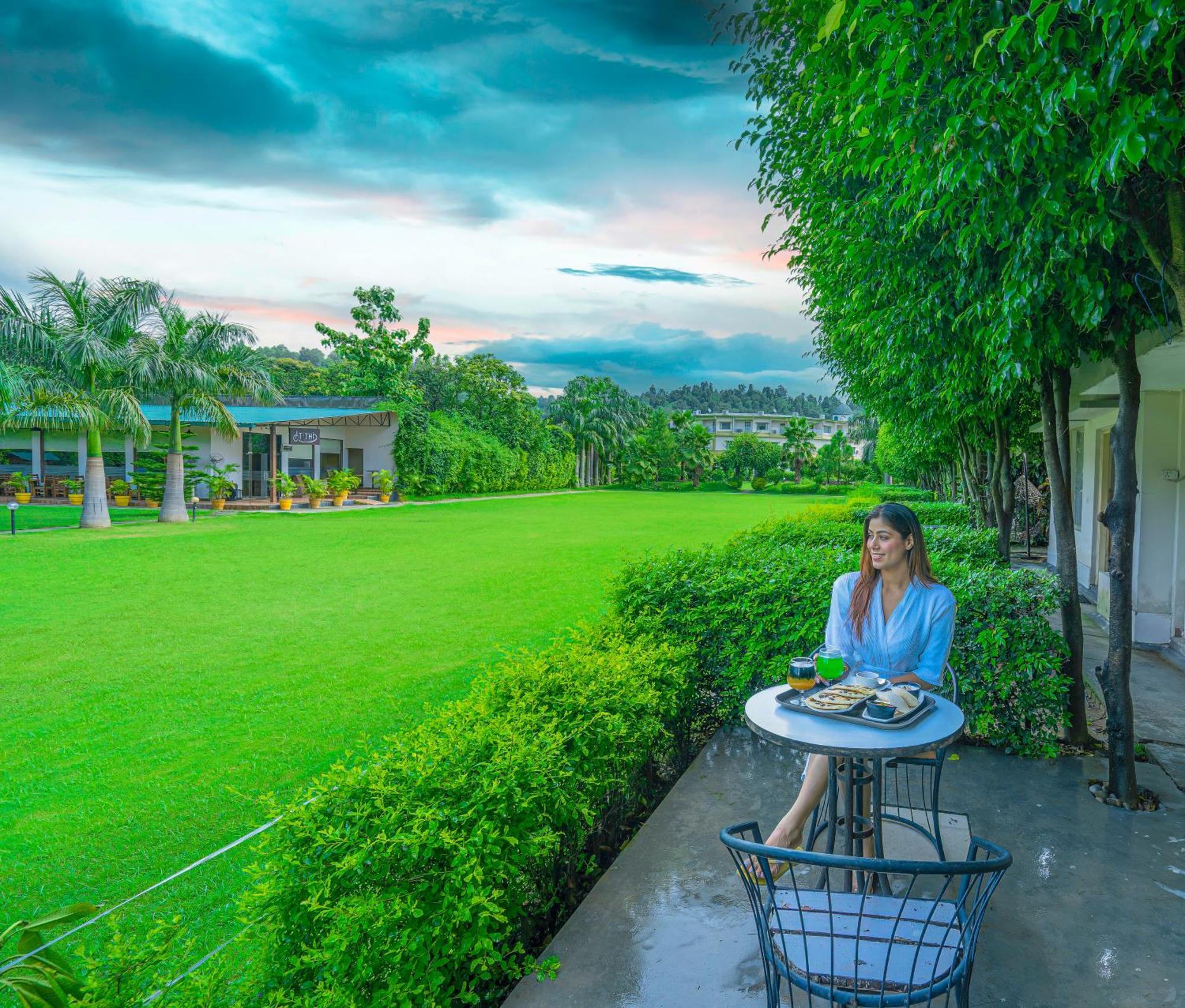 The Tattwaa Corbett Spa And Resort Rāmnagar Eksteriør billede
